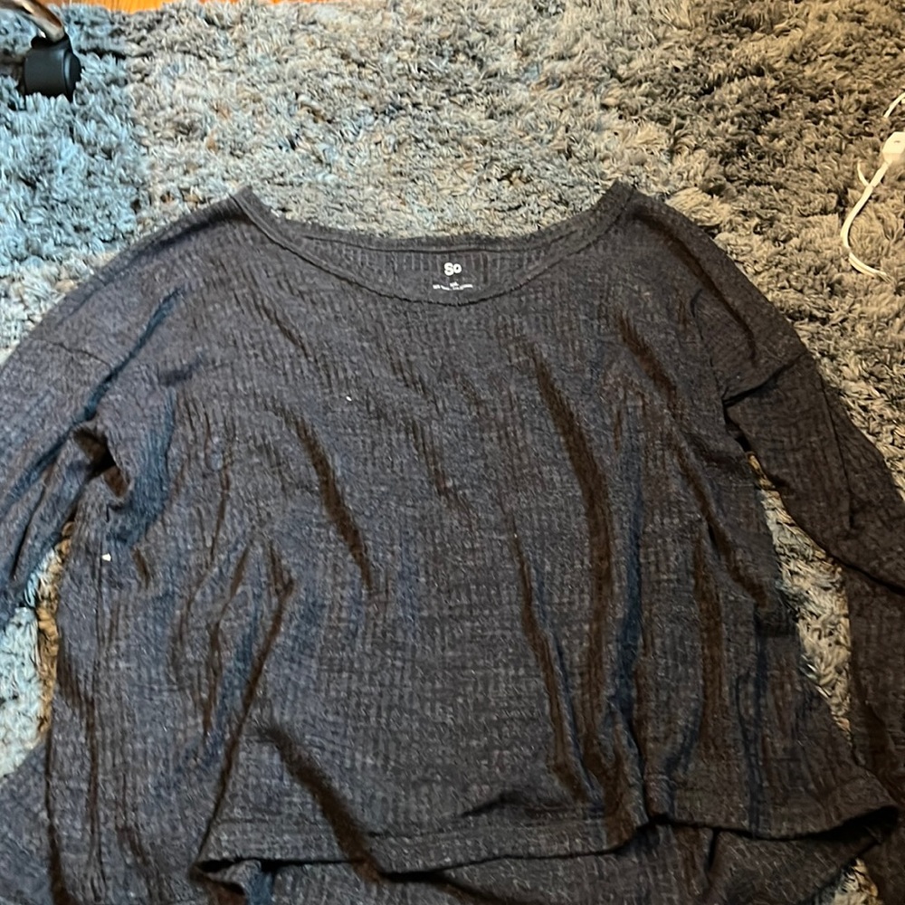 Grey long sleeve